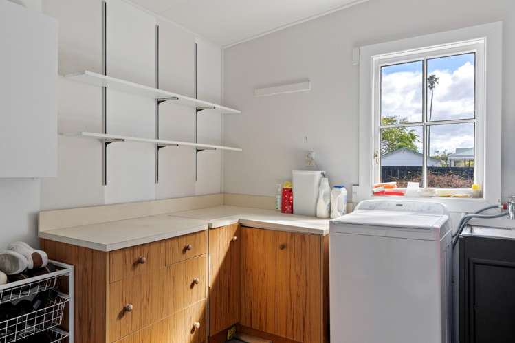 91 Iranui Road Inner Kaiti_21