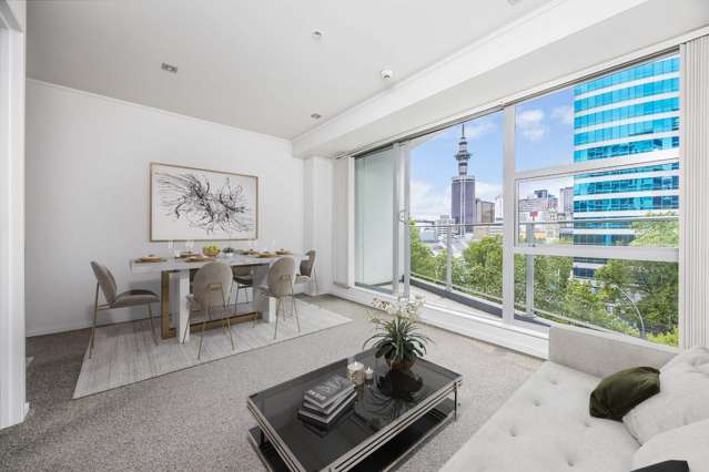 Easy City Living in the Heart of Queen Street