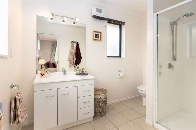 10 Rowan Place Witherlea_18