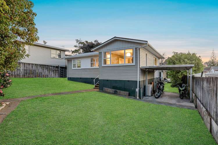 6 Larissa Avenue Henderson_24