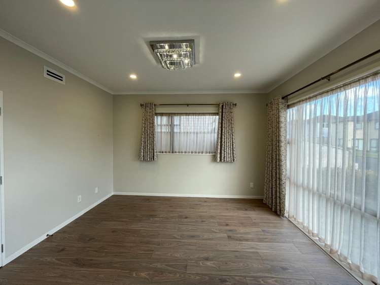 55 Broadhurst Road Flat Bush_1