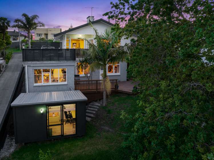 6 Eastglen Road Glen Eden_20