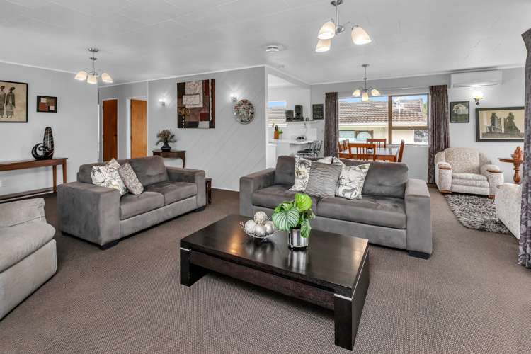 52 Eureka Place Parahaki_9