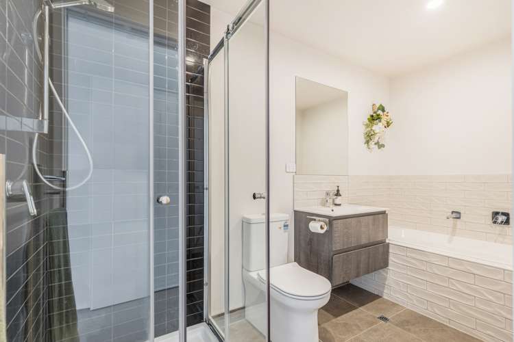 37 Treloar Crescent Hobsonville_10