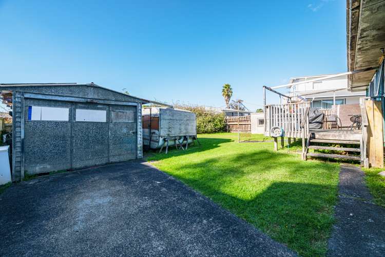 29 Statesman Street Henderson_17