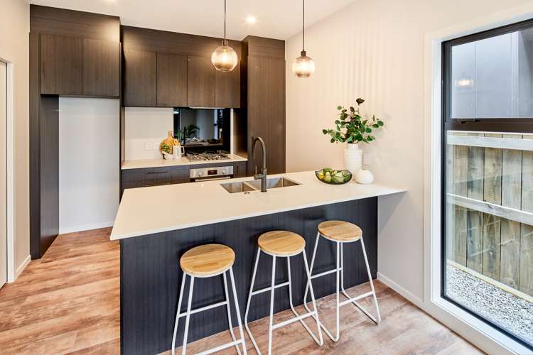 7/62 Queens Grove Lower Hutt_3