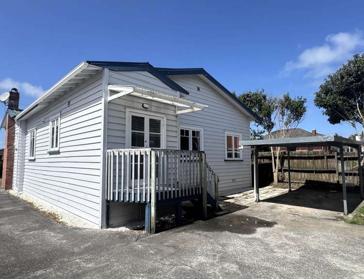 1087 Dominion Road Mt Roskill_2