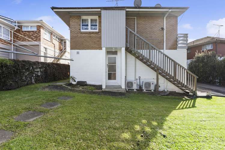 3/7 Caulton Street St Johns_15