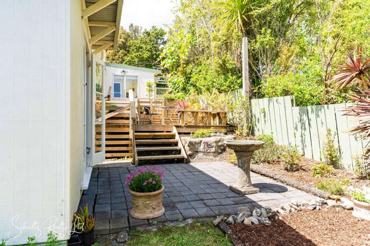 5A Whaka Street Maungaturoto_23