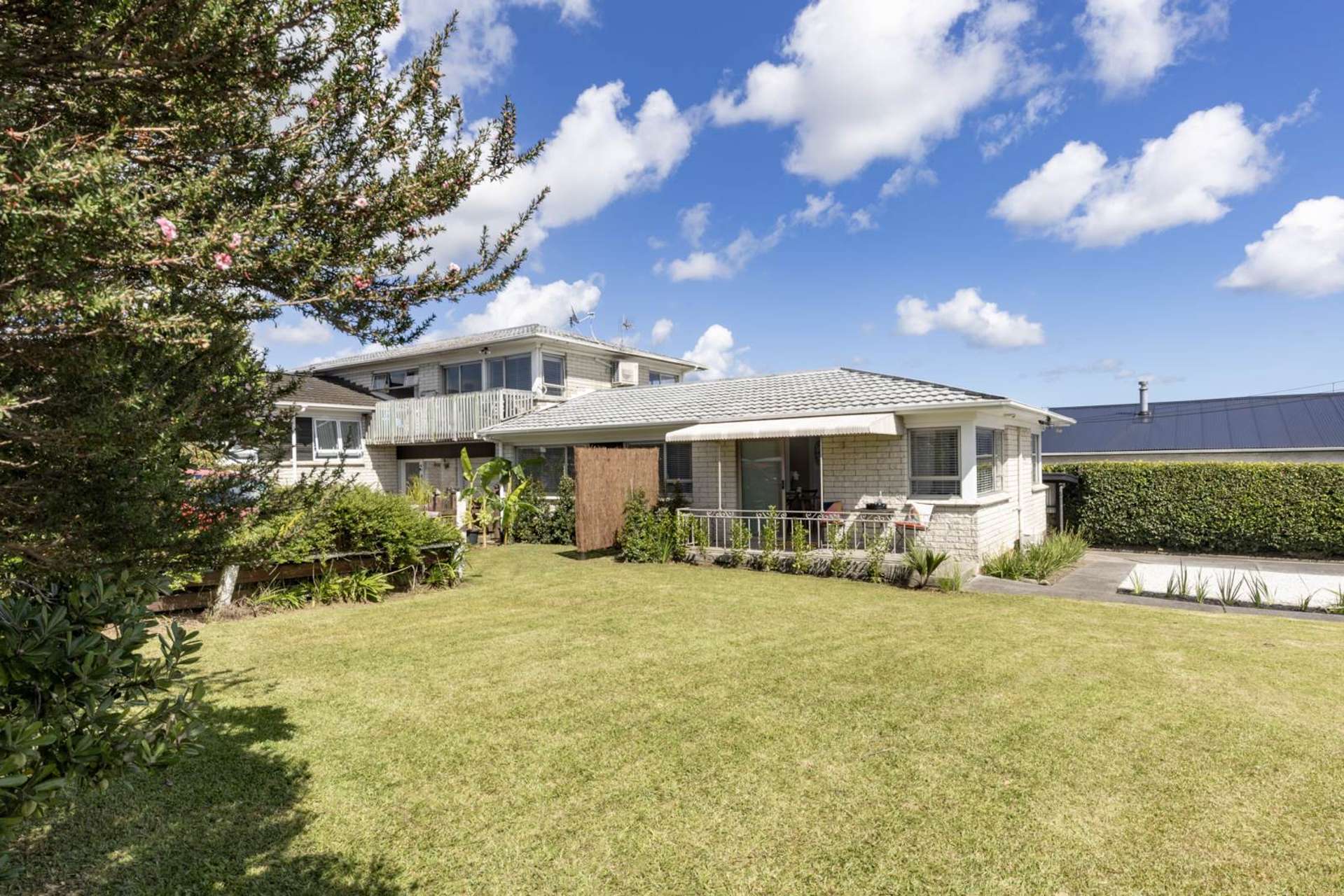 64 West Coast Road Glen Eden_0