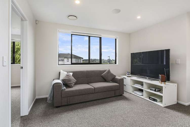 1 Daisy Burrell Drive Gulf Harbour_19