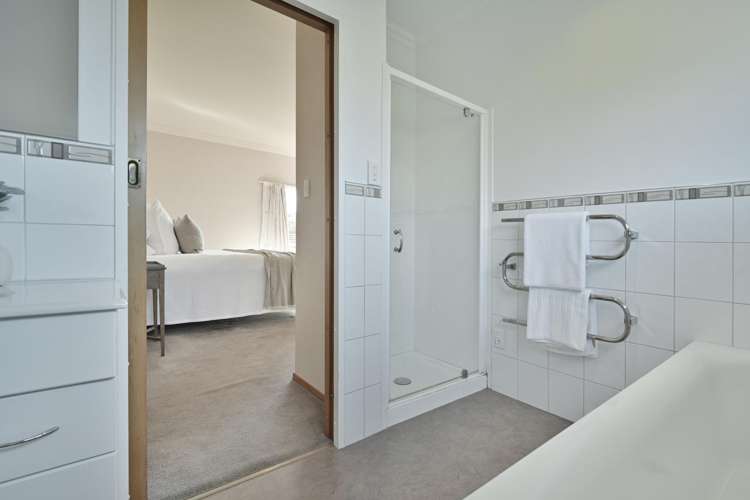 14 Hunters Hill Havelock North_14