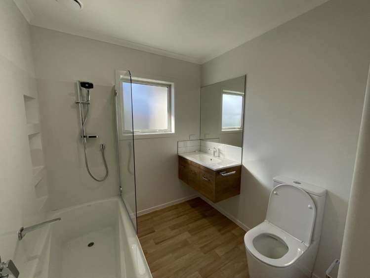 1/1 Chester Road Springvale_8