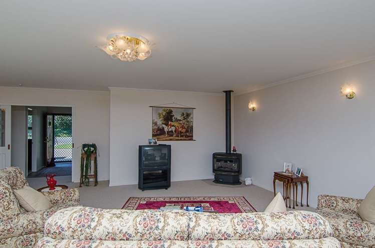 225 Belvedere Road Carterton_3