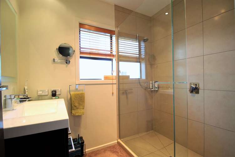 8 Winston Place Alexandra_14