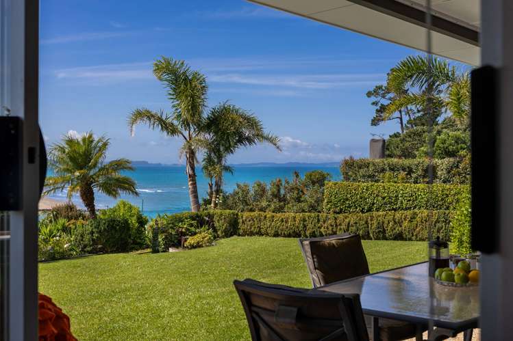 61 Rosario Crescent Red Beach_14