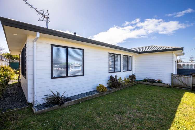 12 Pratt Street Waitara_21