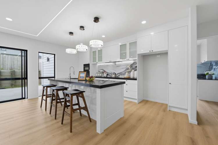 4 Mill Hill Close Flat Bush_7