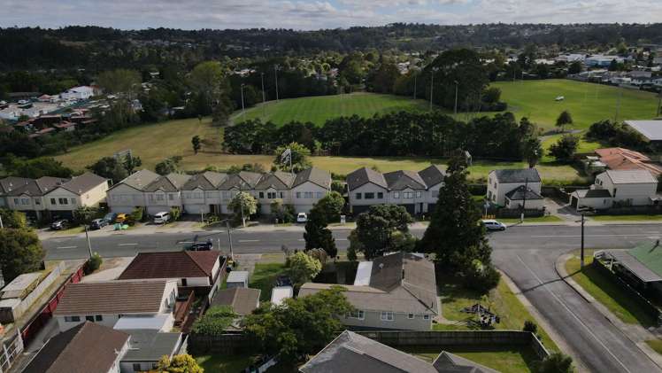 46 Pooks Road Ranui_4