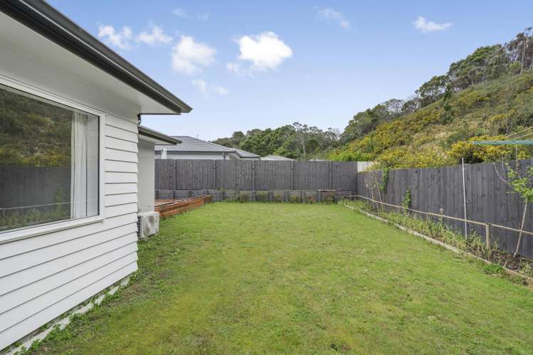 37 Brian Morgan Terrace Wainuiomata_16