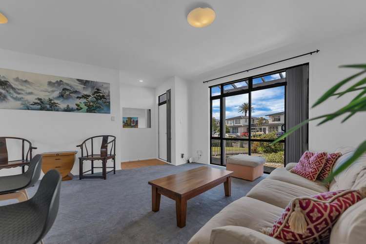 4/2 Armoy Drive East Tamaki_6