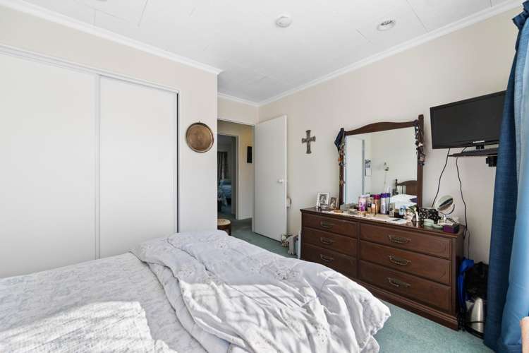 4 Julian Place Westown_10