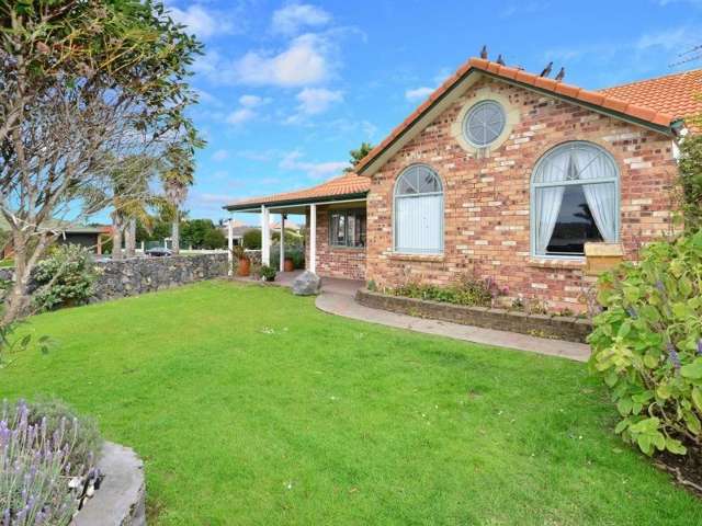 116 Lakeside Drive Orewa_4