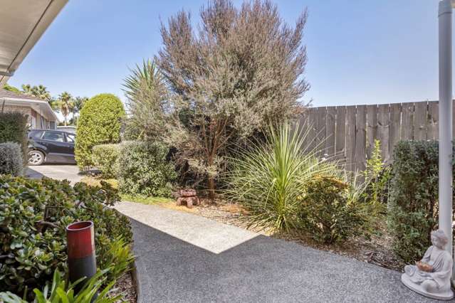 4/10 May Avenue Te Atatu South_2