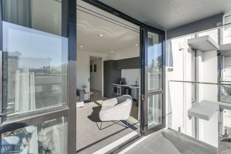 206/12 Latimer Square Christchurch Central_5