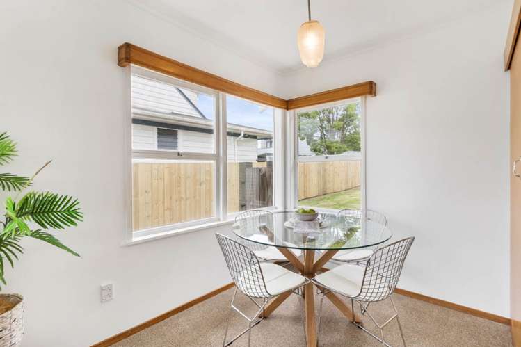 15 Rambler Crescent Beach Haven_7