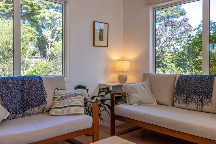 47 Whakarite Road Ostend_6