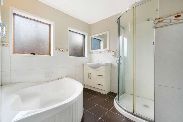 167 Everglade Drive Totara Heights_26