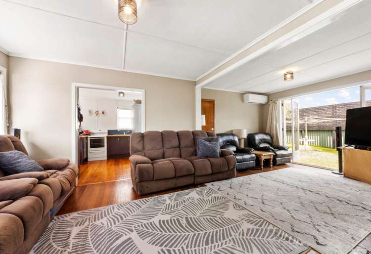 108 Archibald Road Kelston_10