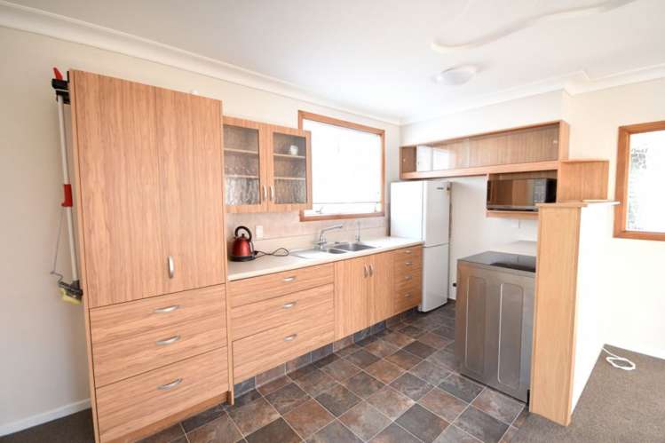 140 Bay View Road South Dunedin_5