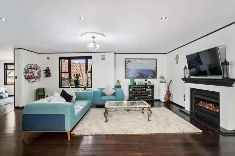 6 Carnoustie Drive Wattle Downs_10