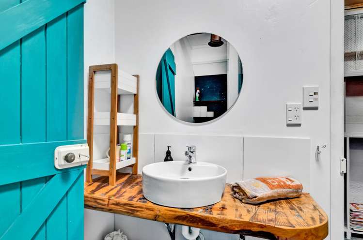 20 Domett Street Waitara_31