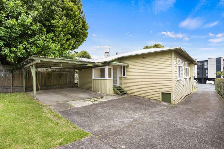 94 West End Road Westmere_2