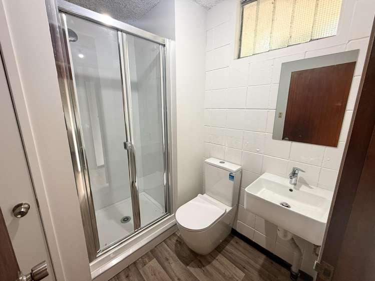 1/49 Esplanade Road Mount Eden_4