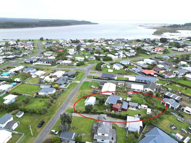 7 Chaffey Street Foxton Beach_1
