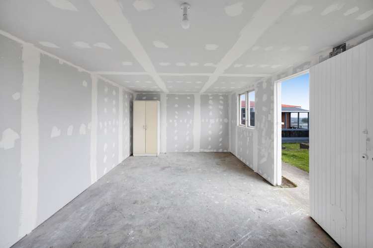 37 Crownhill Street Spotswood_42