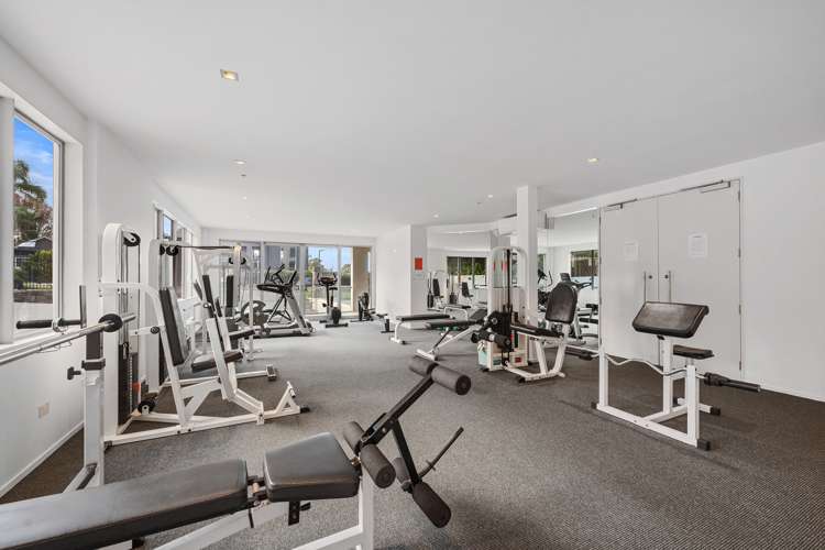 1A / 7 The Promenade Takapuna_12