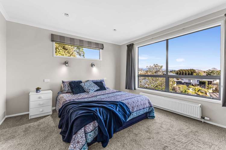 23 York Crescent Westown_11