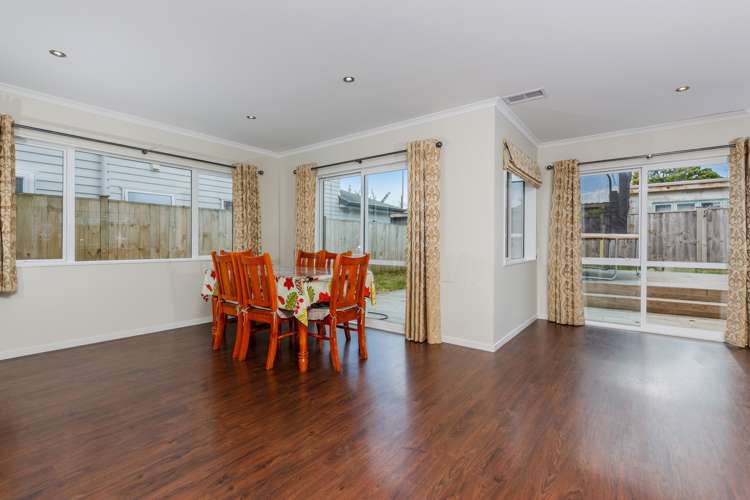 140q Hepburn Road Glendene_12