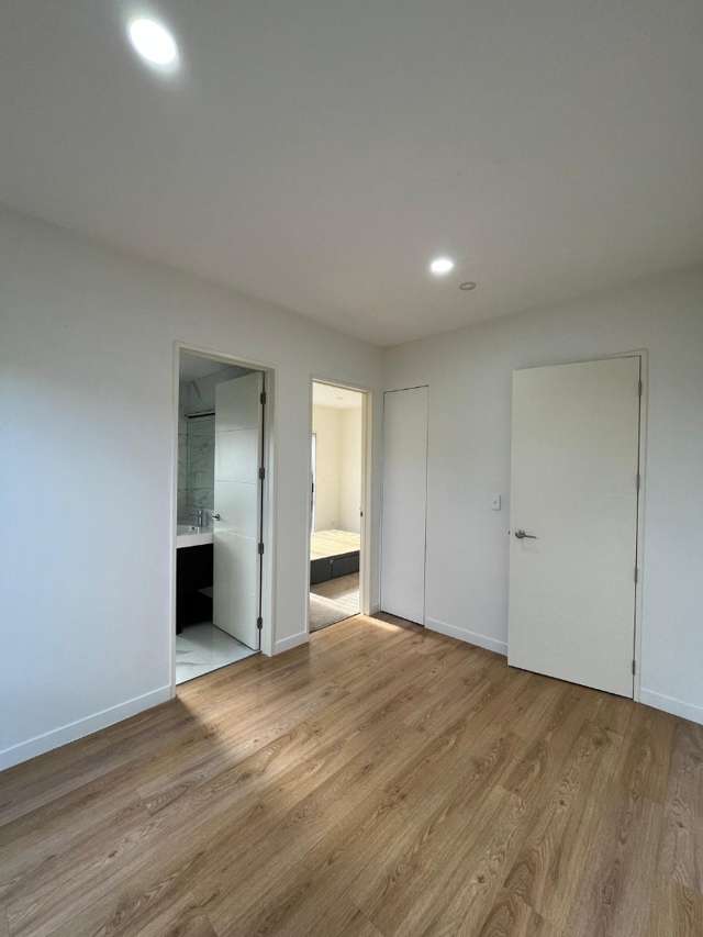 36 Hikuawa Road Flat Bush_2