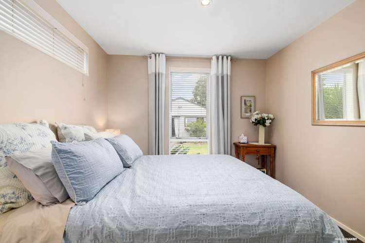 1686 East Coast Road Whakatiwai_9