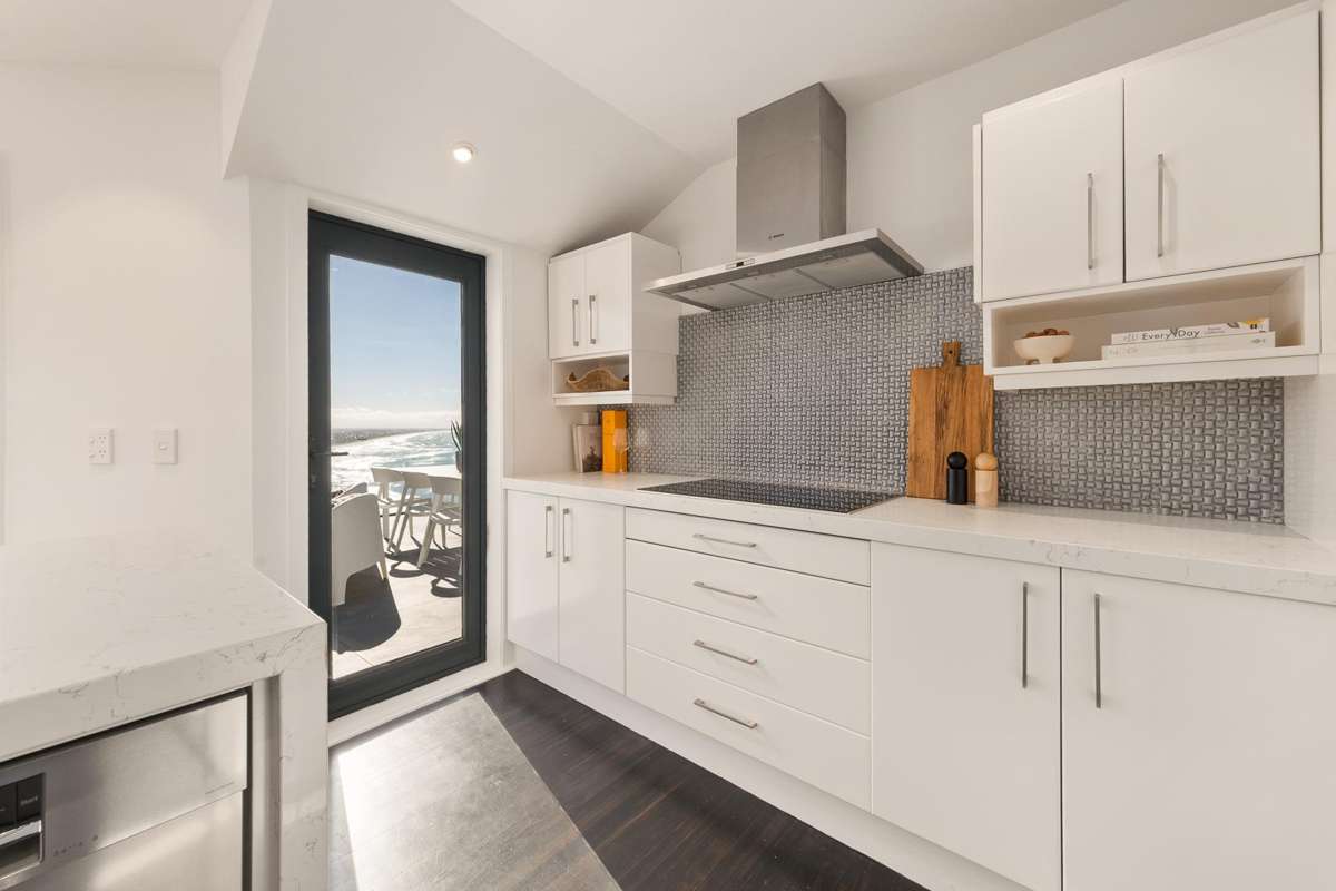 82 Scarborough Road_2