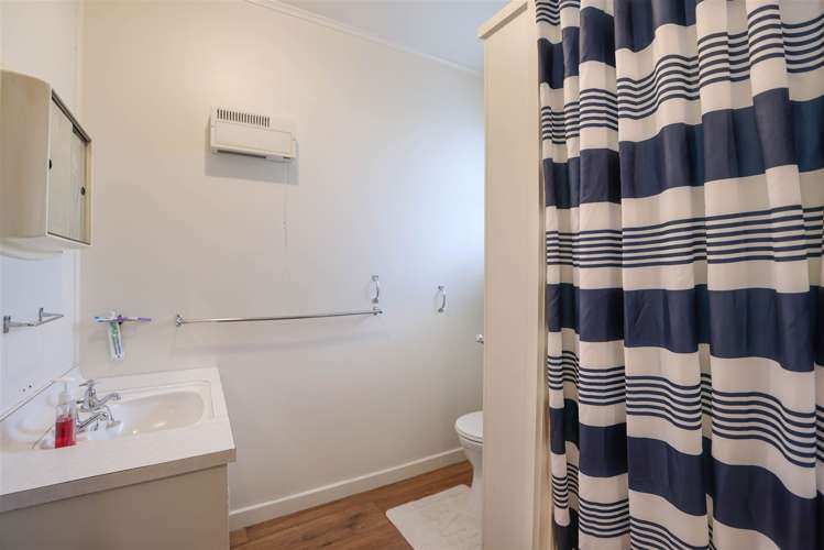 47 Churchill Avenue Allenton_10