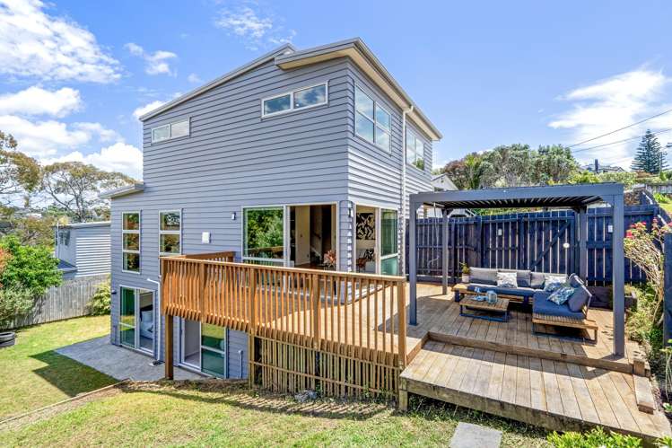 17 Limmer Place Browns Bay_22