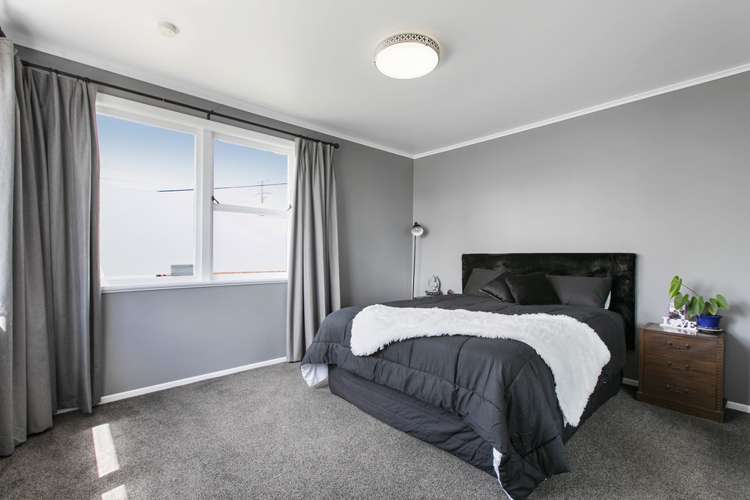 10 Eskdale Road Birkdale_13