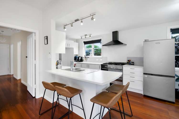 1/6 Cornwall Street Brooklands_6